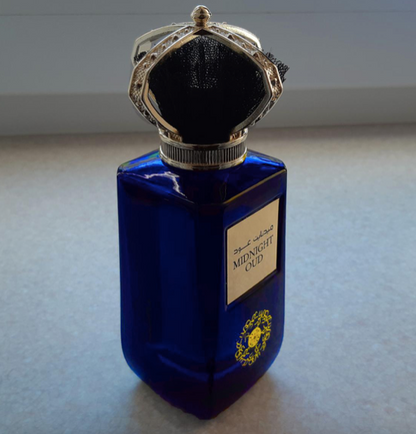 {{ BOIS_DIRIS }} - {{ AROMA_SCENT}} Midnight Oud Ard Al Zaafaran